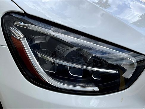 Certified 2021 Mercedes-Benz GLC 300 4MATIC image 31