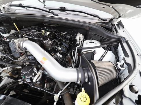 Used 2020 Jeep Grand Cherokee Altitude image 32