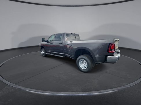New 2026 RAM 3500 Tradesman AWD/4WD image 6