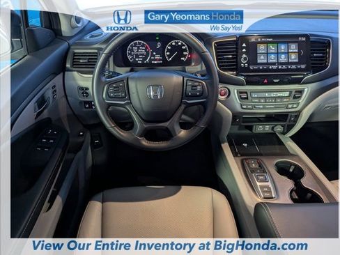 Used 2025 Honda Ridgeline RTL image 15
