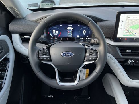 New 2026 Ford Explorer Platinum w/ LUX Leather Package image 16