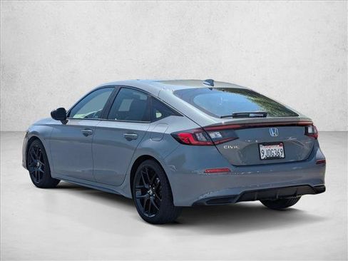 Used 2024 Honda Civic Sport image 8