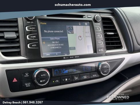 Used 2018 Toyota Highlander XLE w/ Protection Package #3 AWD/4WD image 19
