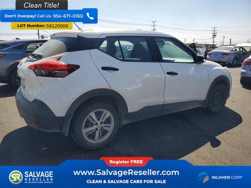 Used 2020 Nissan Kicks S FWD image 4