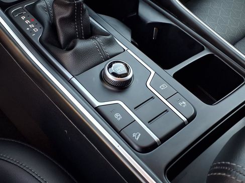 Certified 2023 Kia Sorento S FWD image 19