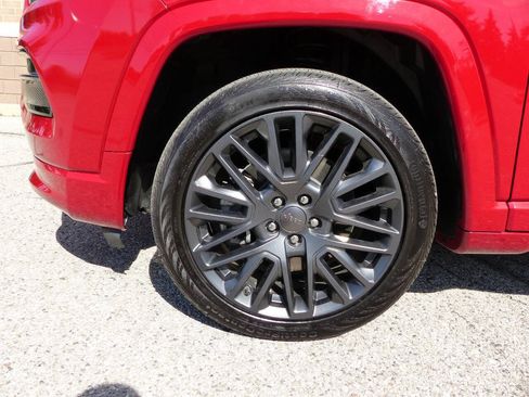 Used 2023 Jeep Compass High Altitude AWD/4WD image 8