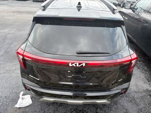 Used 2024 Kia Seltos S AWD/4WD image 6