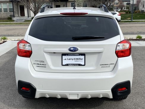 Used 2016 Subaru Crosstrek 2.0i Premium image 5