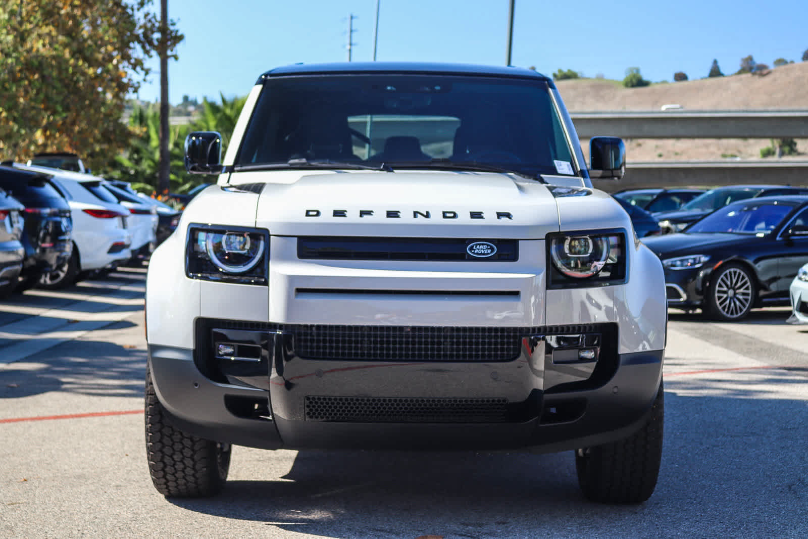 New 2026 Land Rover Defender 110 S AWD/4WD image 2