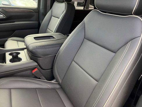 Used 2024 Chevrolet Tahoe Premier image 13