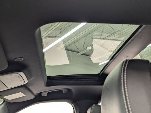 Certified 2023 Ford Explorer ST image 12