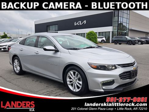 Used 2016 Chevrolet Malibu LT FWD image 1