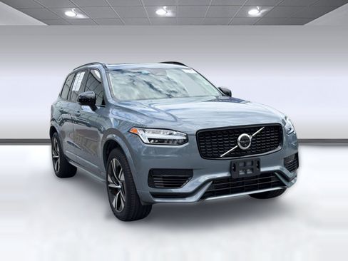 Certified 2023 Volvo XC90 T8 Plus w/ Protection Package AWD/4WD image 7