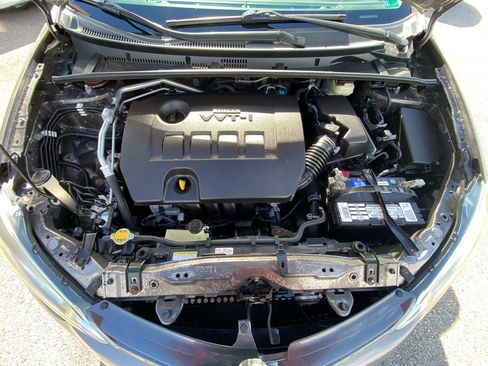 Used 2016 Toyota Corolla LE image 16