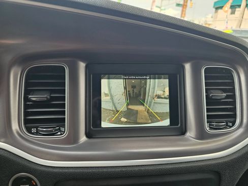 Used 2021 Dodge Charger SXT w/ Leather Interior Group RWD image 26