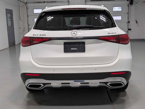 Certified 2024 Mercedes-Benz GLC 300 4MATIC image 9