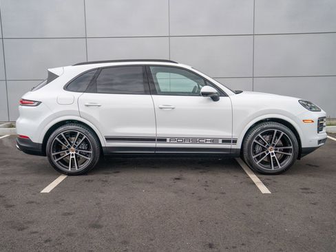 Certified 2026 Porsche Cayenne image 8