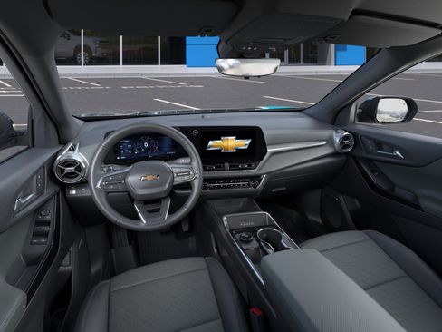 New 2026 Chevrolet Equinox LT w/ Convenience Package II FWD image 15