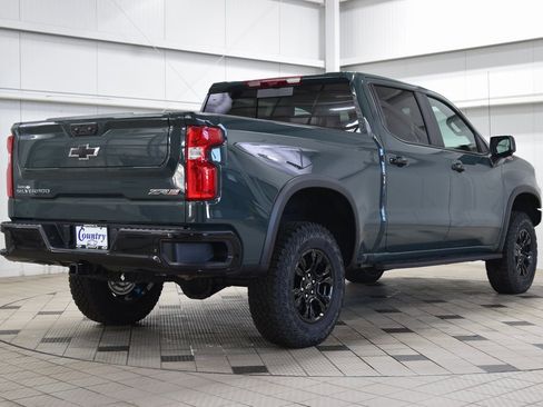 New 2026 Chevrolet Silverado 1500 ZR2 image 8