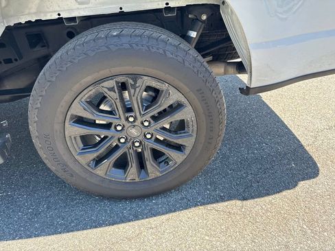 Used 2024 Ford F150 Lariat w/ Equipment Group 502A High AWD/4WD image 10