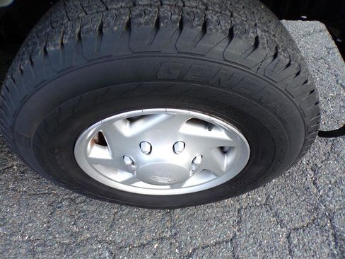 Used 2014 Ford E-250 and Econoline 250 Extended w/ Power Group image 45