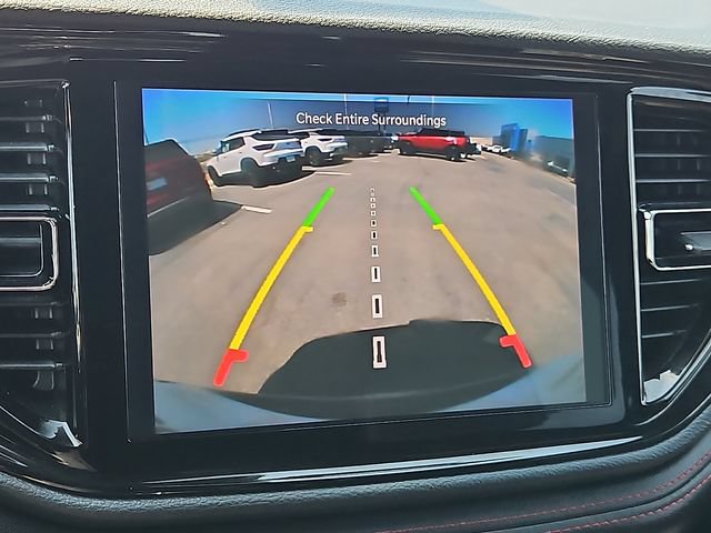 Used 2024 Dodge Durango GT AWD/4WD image 16