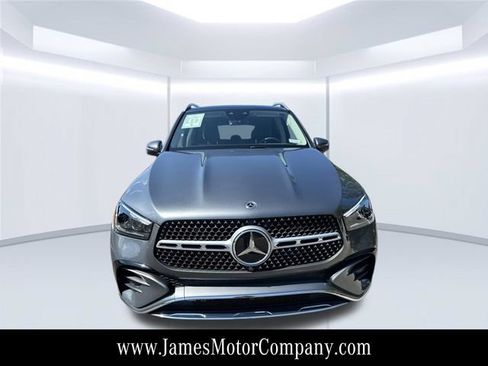 Certified 2026 Mercedes-Benz GLE 450 4MATIC image 2