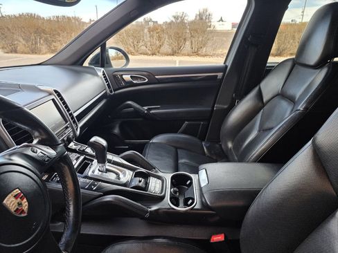 Used 2012 Porsche Cayenne S image 14