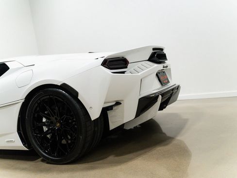 Used 2026 Lamborghini Temerario AWD/4WD image 96