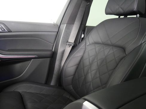 Certified 2025 BMW X5 xDrive40i image 26