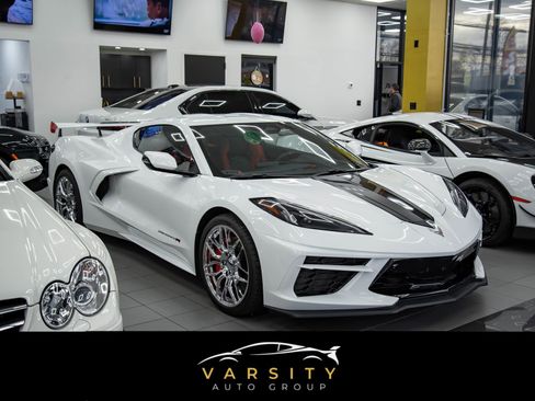 Used 2025 Chevrolet Corvette Stingray Preferred Cpe w/ Z51 Performance Package image 3