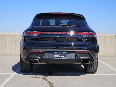 Certified 2026 Porsche Macan image 7