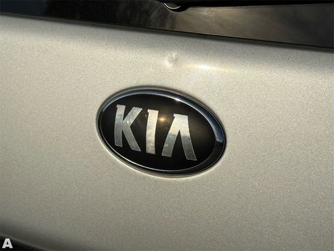 Used 2014 Kia Soul image 11