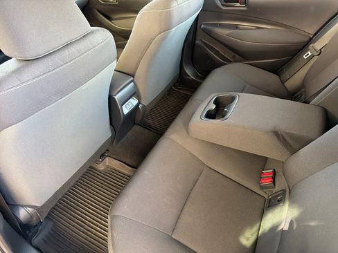 Used 2024 Toyota Corolla LE FWD image 4