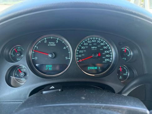 Used 2011 GMC Sierra 2500 SLT w/ SLT Convenience Package image 22