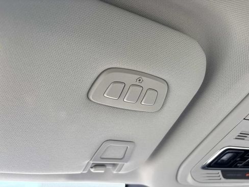 New 2026 Lincoln Nautilus Reserve AWD/4WD image 32