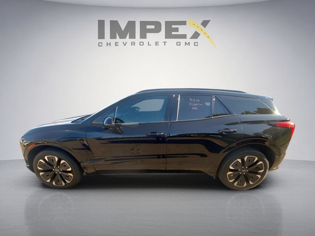 Used 2024 Chevrolet Blazer EV RS AWD/4WD image 2