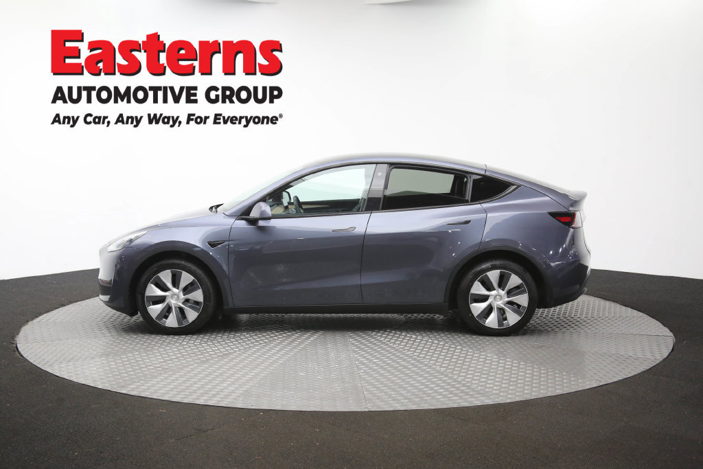 Used 2023 Tesla Model Y Long Range AWD/4WD image 56