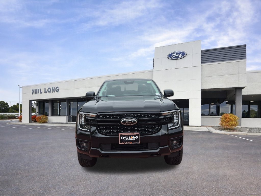 New 2026 Ford Ranger XLT w/ Equipment Group 301A High AWD/4WD image 8