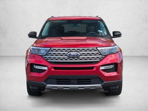 Used 2021 Ford Explorer Limited w/ Equipment Group 301A image 2