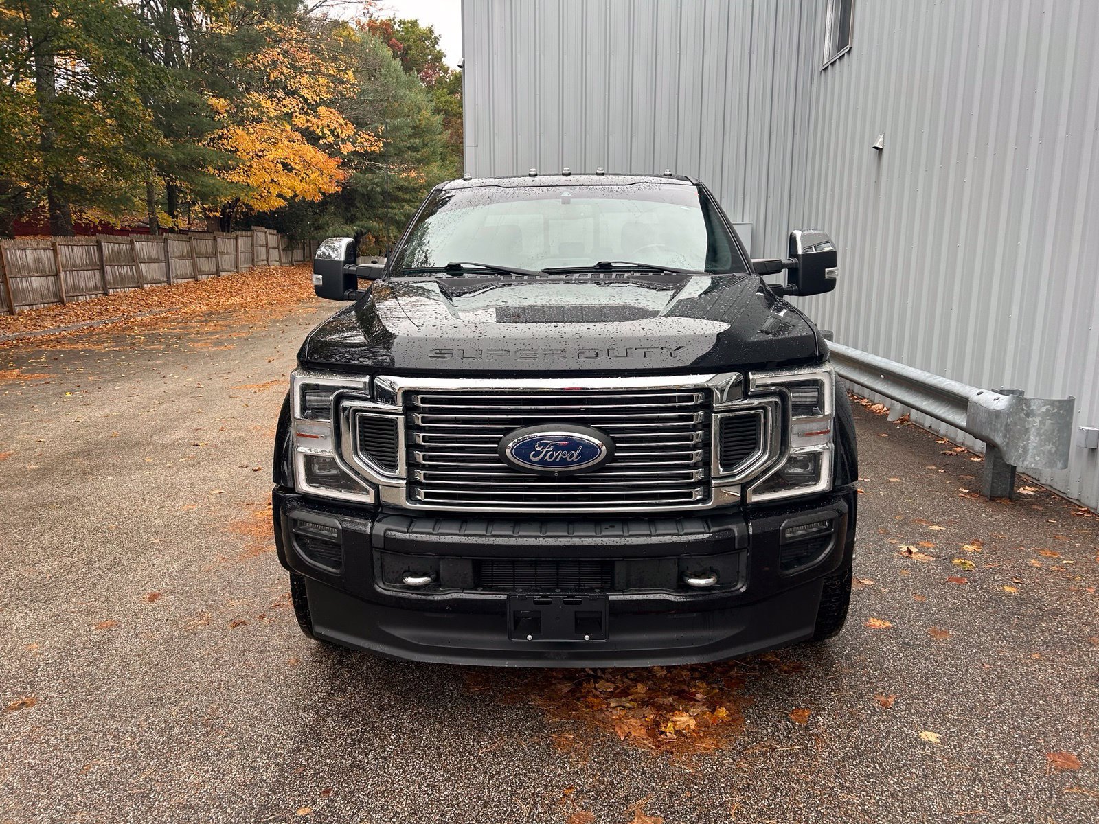 Used 2022 Ford F450 Platinum w/ FX4 Off-Road Package AWD/4WD image 2