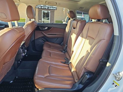 Used 2018 Audi Q7 3.0T Prestige w/ Prestige Package image 16