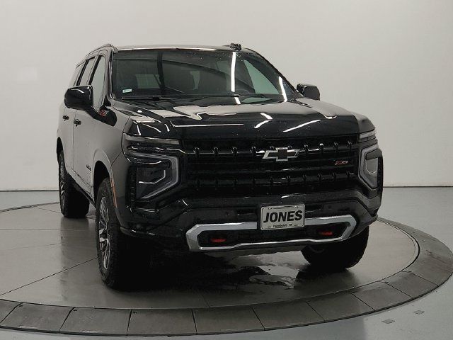 Used 2025 Chevrolet Tahoe Z71 AWD/4WD image 3