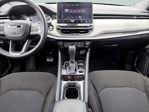 Used 2023 Jeep Compass Sport AWD/4WD image 17