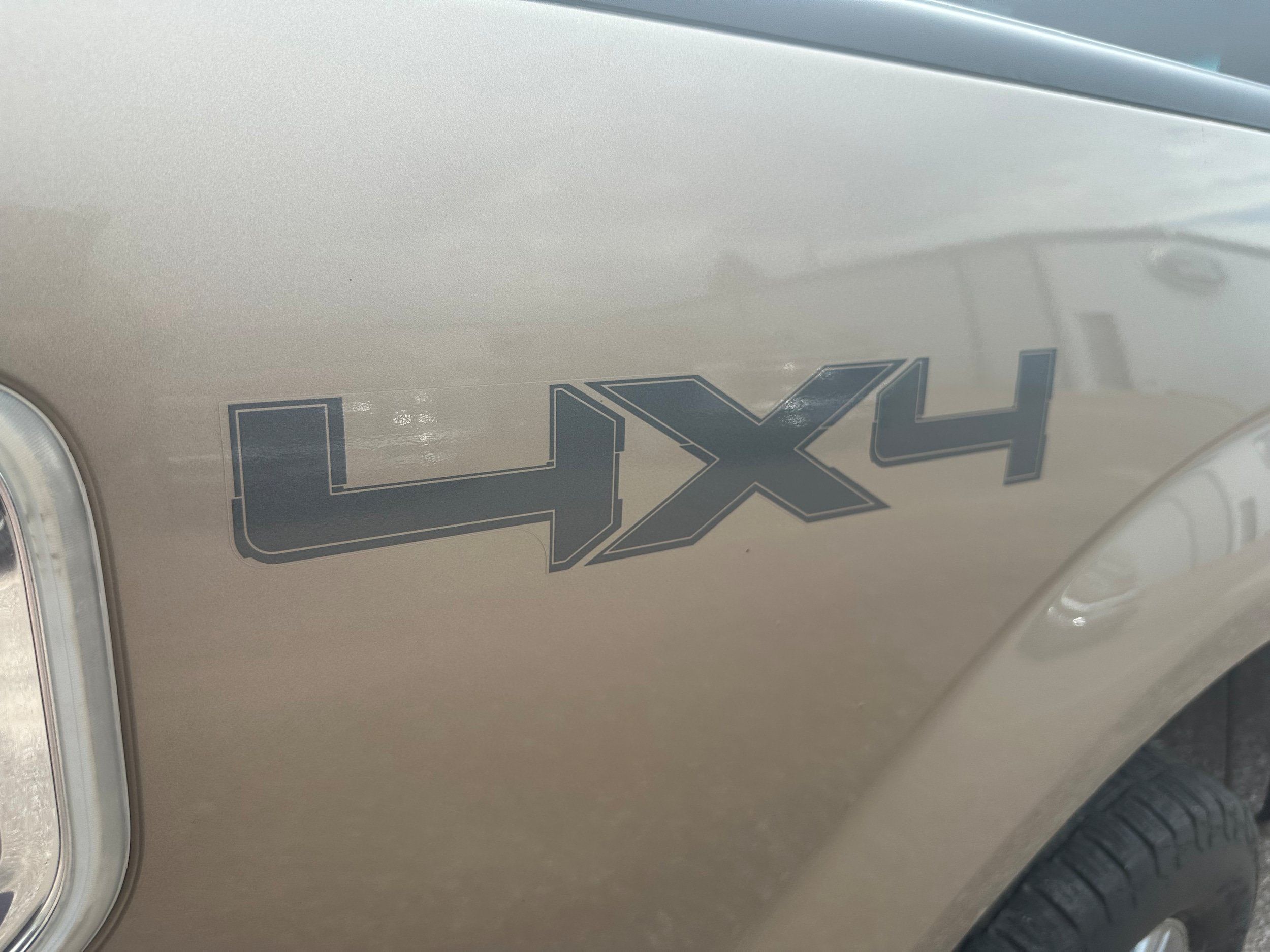 Used 2012 Ford F150 XLT w/ XLT Chrome Pkg AWD/4WD image 32