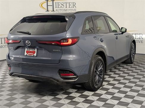 Used 2025 MAZDA CX-70 3.3 Turbo w/ Preferred Package image 7