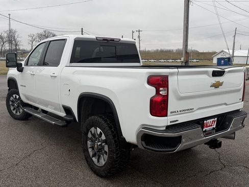 Used 2024 Chevrolet Silverado 3500 LT w/ Safety Package image 7