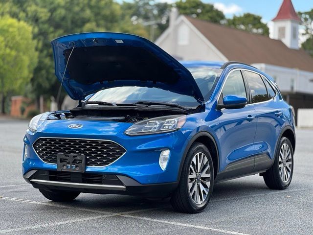 Used 2020 Ford Escape Titanium AWD/4WD image 41