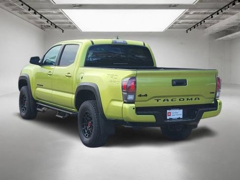 Used 2022 Toyota Tacoma TRD Pro AWD/4WD image 3