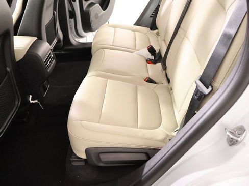 New 2026 Lincoln Corsair Premiere image 13